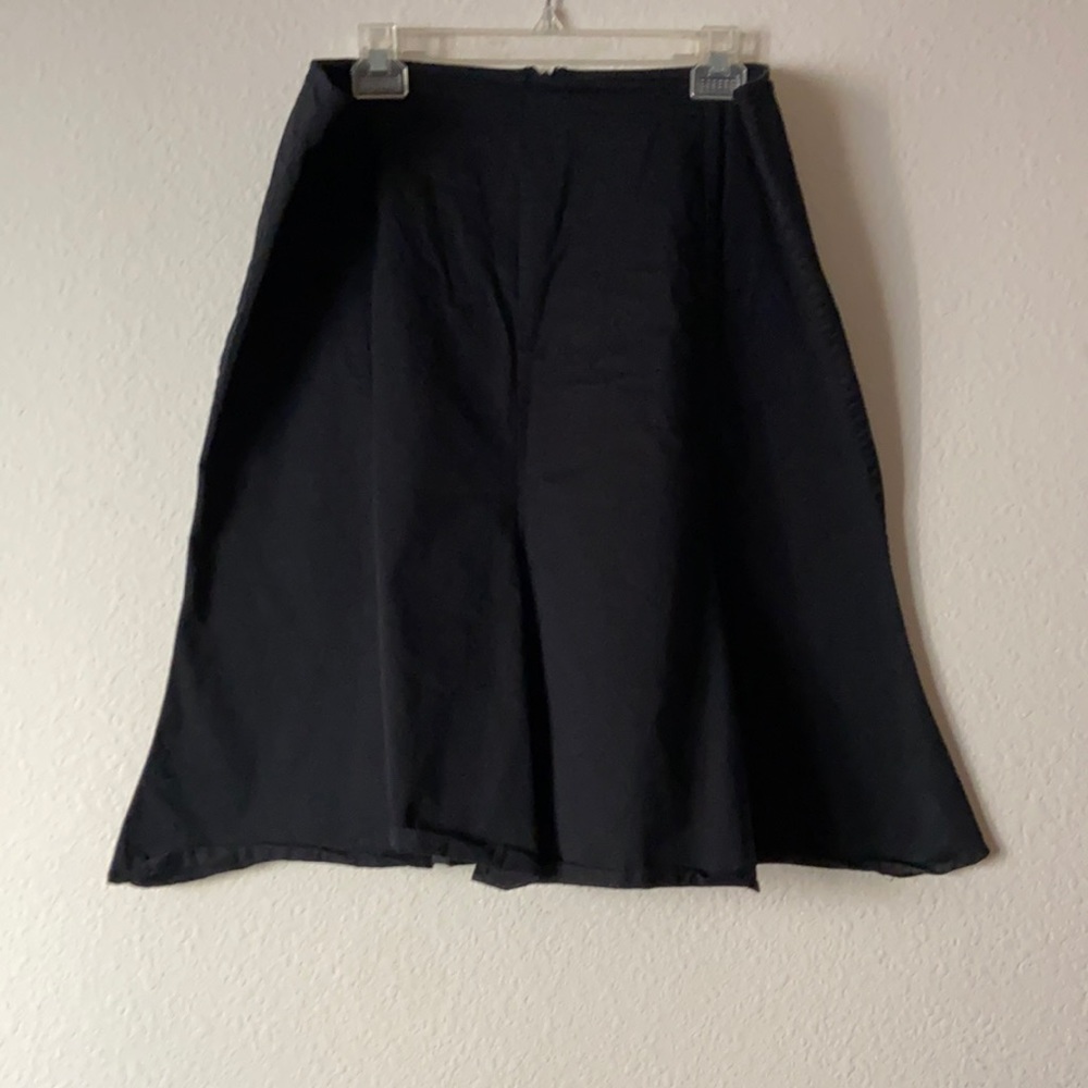 Avenue black skirt